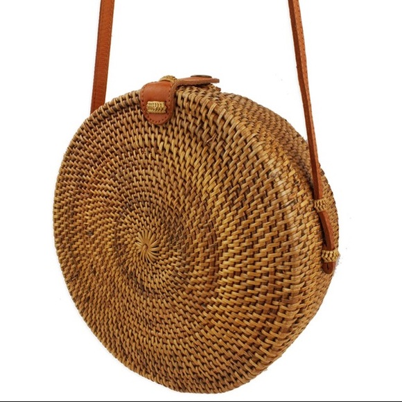 Bagus Woven Circular Ata Grass Crossbody Bag - Picture 5 of 6